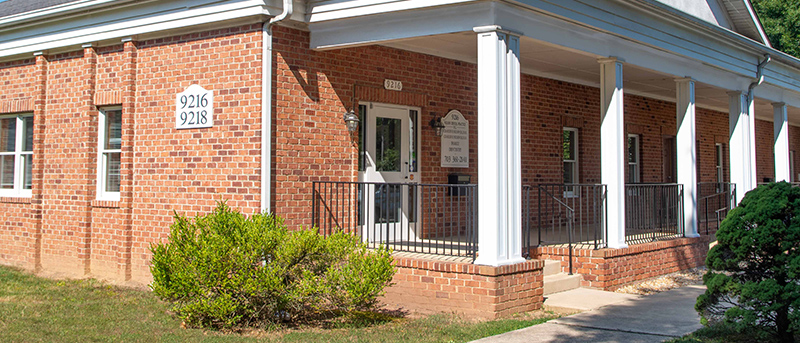 Exterior of Nelson Dental Practice office at 9216 Centreville Road