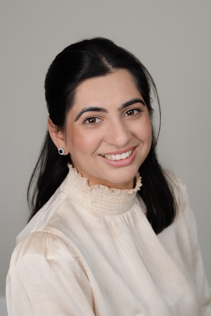 Dr. Navpreet Dhillon
